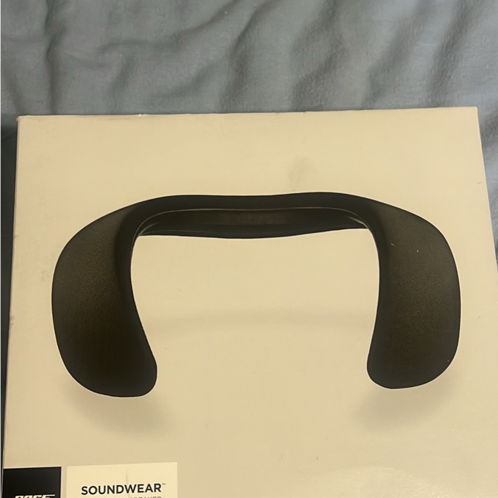 Bose SoundWear in Classic Black